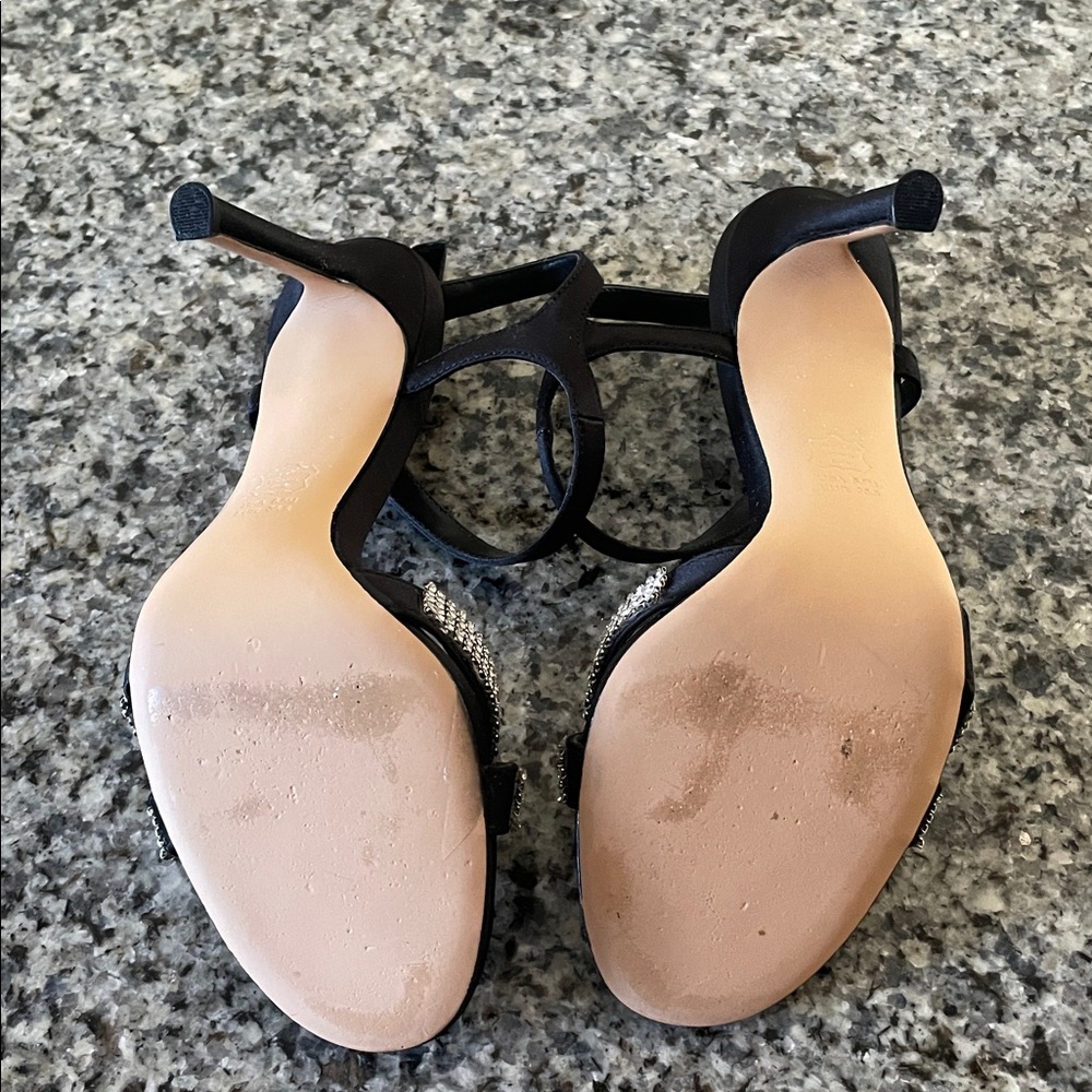 Nina Heels - Picture 3 of 11